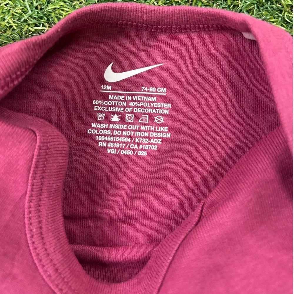 Nike Baby Girls Long Sleeve Bodysuit Berry Pink Swoosh‎ 12M 198466154594